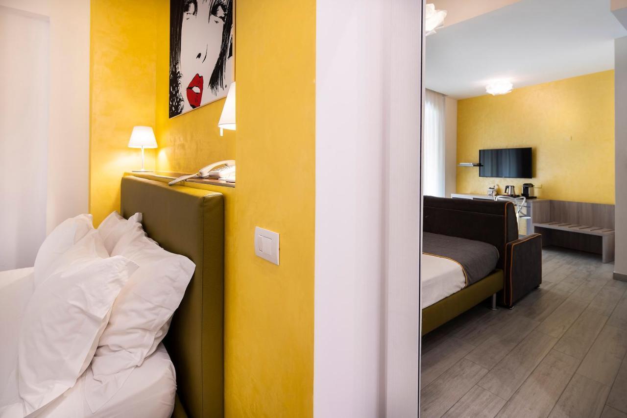 Istayintoledo Luxury Guest House Napoli Bagian luar foto