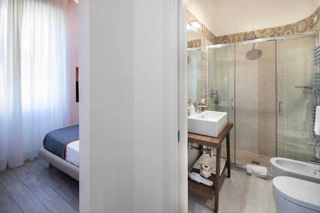 Istayintoledo Luxury Guest House Napoli Bagian luar foto